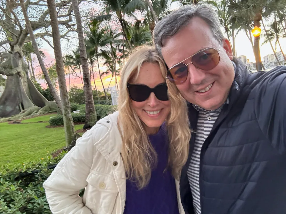 Rod Stewart s Ex Wife Alana Is Dating Newsmax Host 26 Years Her Junior