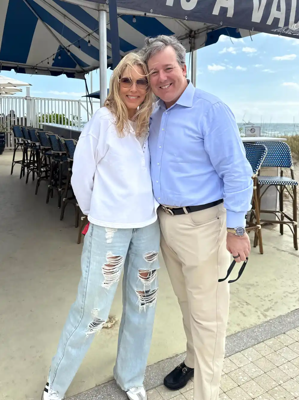 Rod Stewart s Ex Wife Alana Is Dating Newsmax Host 26 Years Her Junior