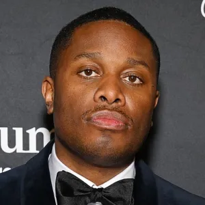 Saturday Night Live s Devon Walker Weighs in on the Comparisons Between Him and Pete Davidson 183