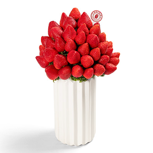 Edible Elegance Strawberry Bouquet