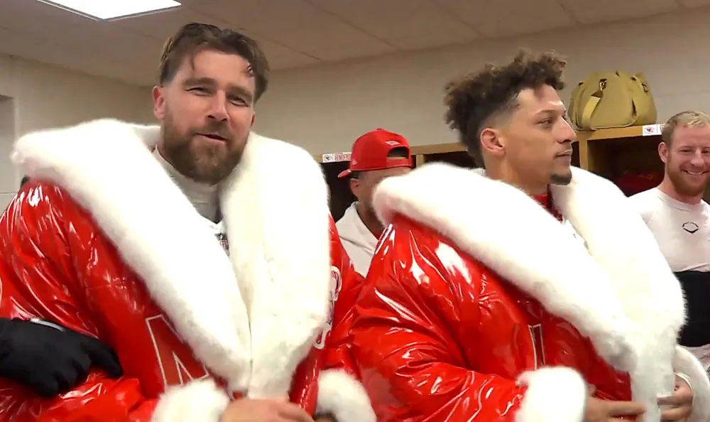 Travis Kelce Breaks Chiefs Receiving Touchdown Record Dunks Football in Homage to Tony Gonzalez