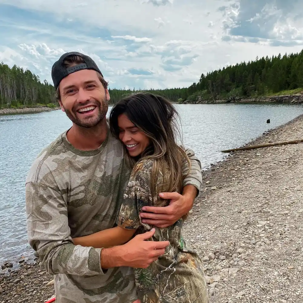 Secret Lives of Mormon Wives Stars Taylor Frankie Paul and Dakota Mortensen s Relationship Timeline 785