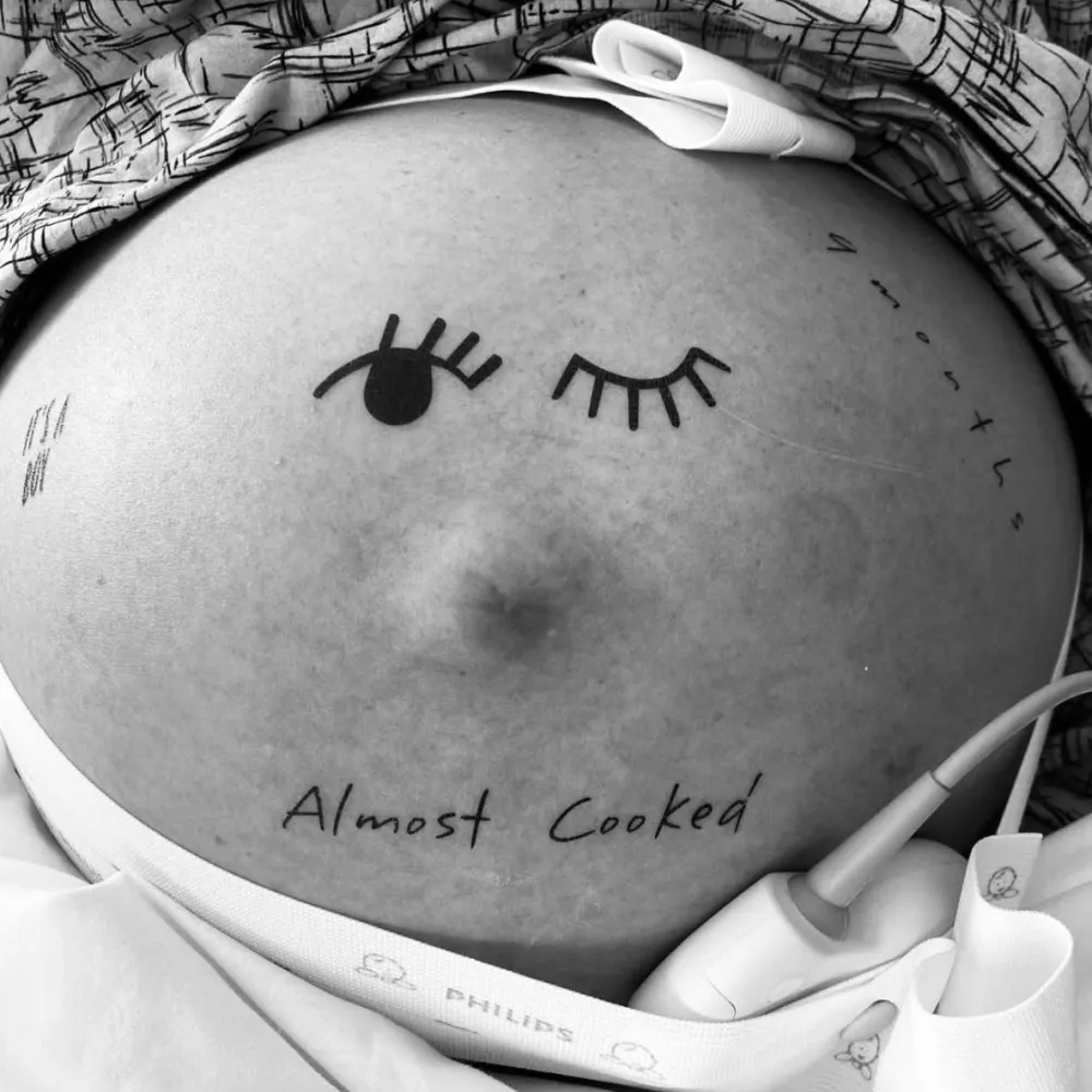 Jennifer Love Hewitt and Husband Brian Hallisays Relationship Timeline