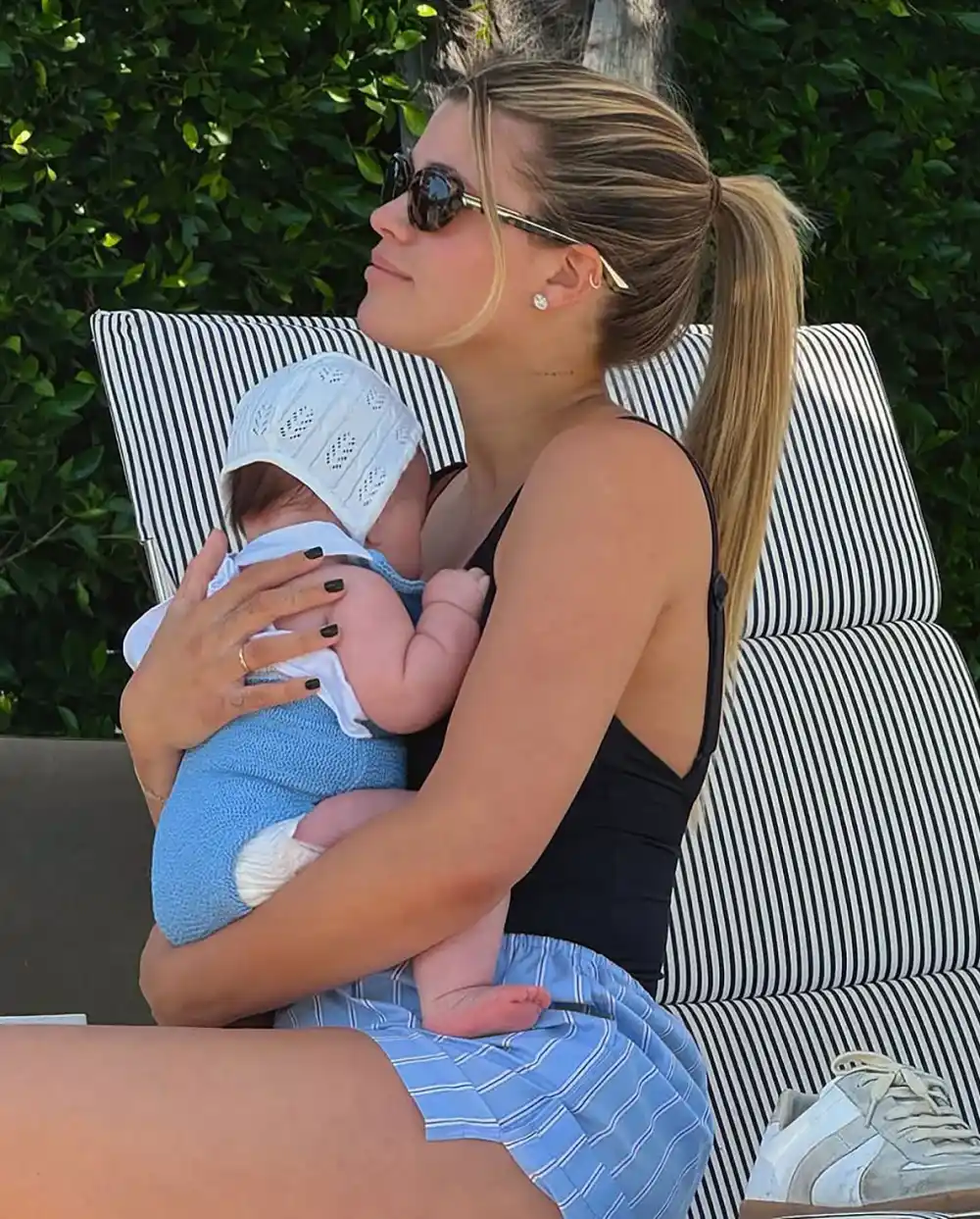 Sofia Richies Daughter Eloise Is Already Into Chanel Bags