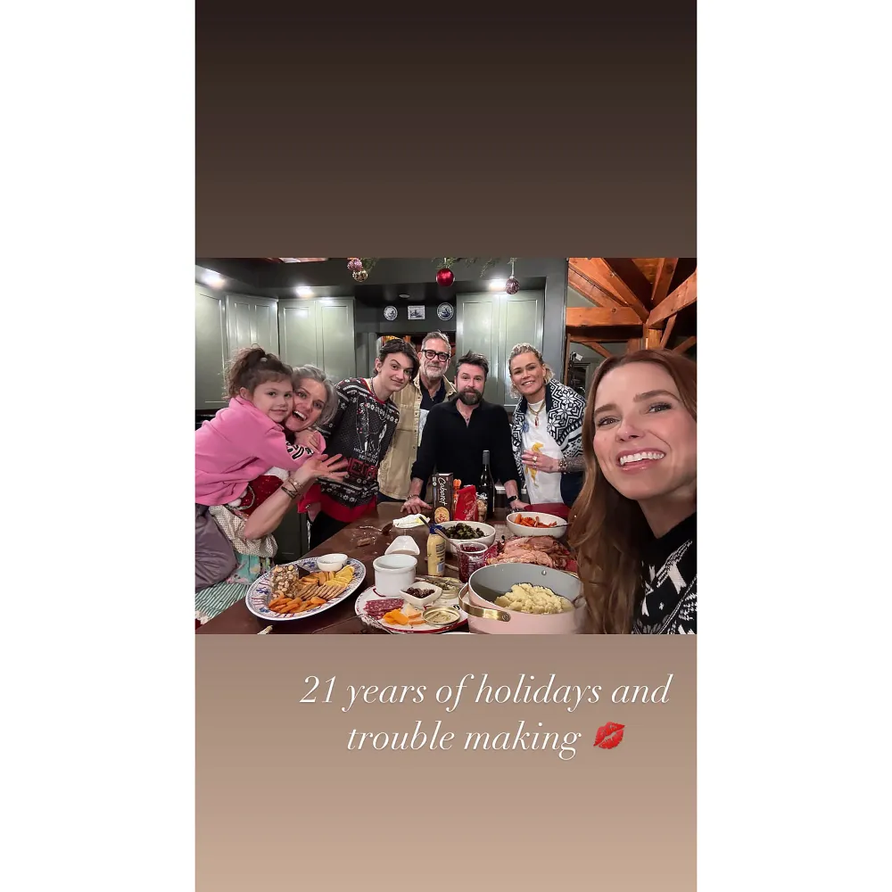 Sophia Bush and Ashlyn Harris Pack on the PDA in Paris 2