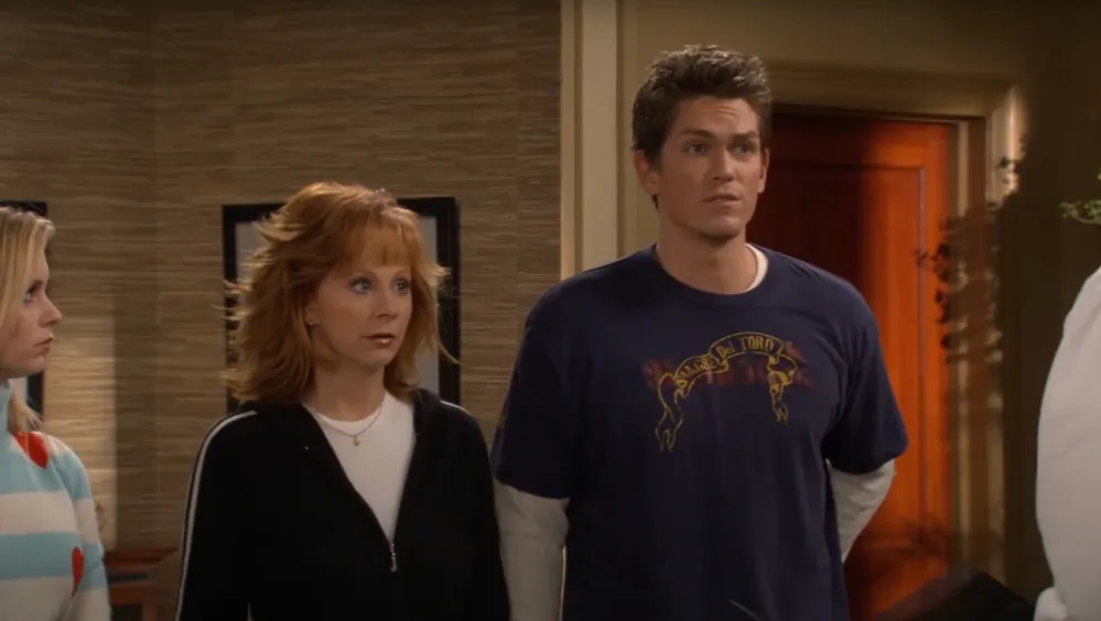 Steve Howey Breaks Down Those Reba Nods During His Happy s Place Debut&nbsp;