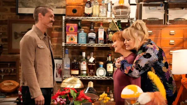 Steve Howey Breaks Down Those Reba Nods During His Happy s Place Debut