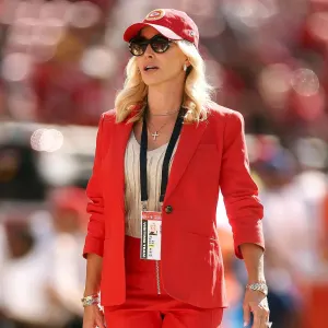 Tavia Hunt Wife of Chiefs Owner Clark Hunt Had to Take Walk of Shame