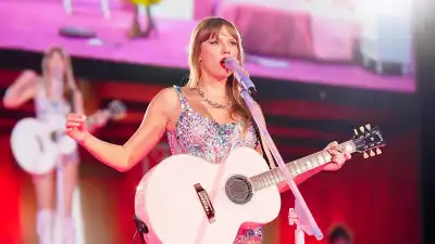 Taylor Swift Fans Are Still Confused by Her Cleaning Cart Decorations