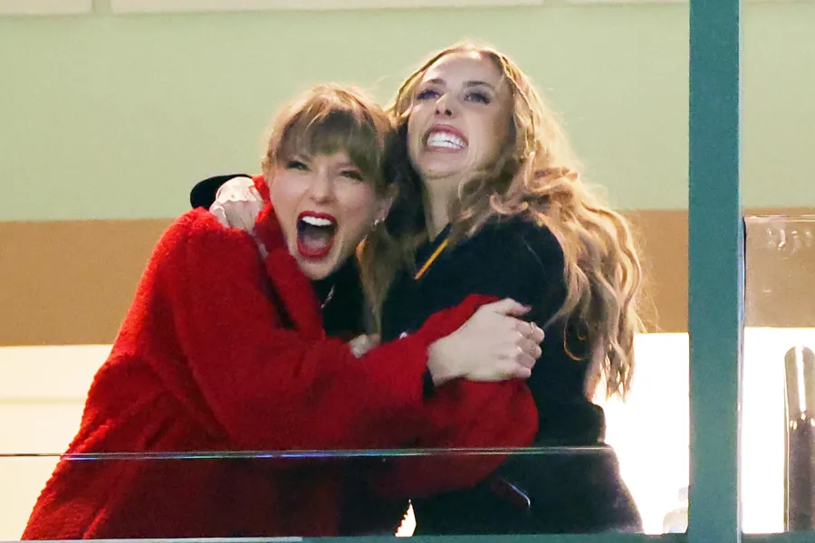 Taylor Swifts Celebrity BFFs Through the Years