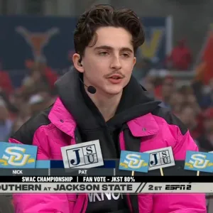 Timothee Chalamet Impresses College Game Day Hosts With His Football Predictions