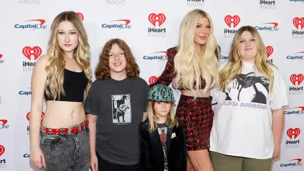 Tori Spelling Says She s Constantly Letting Her Kids Down My Life Is Not Stable 190