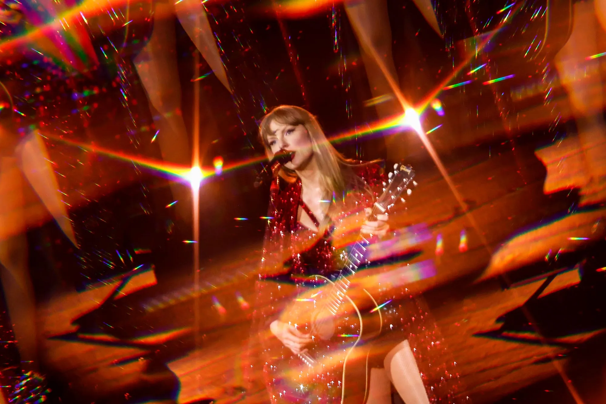 Luxury Handbag Shopping s 5 Hot Stories Taylor Swift s Next Era Shailene Woodley Still Cries Over Aaron Rodgers 897