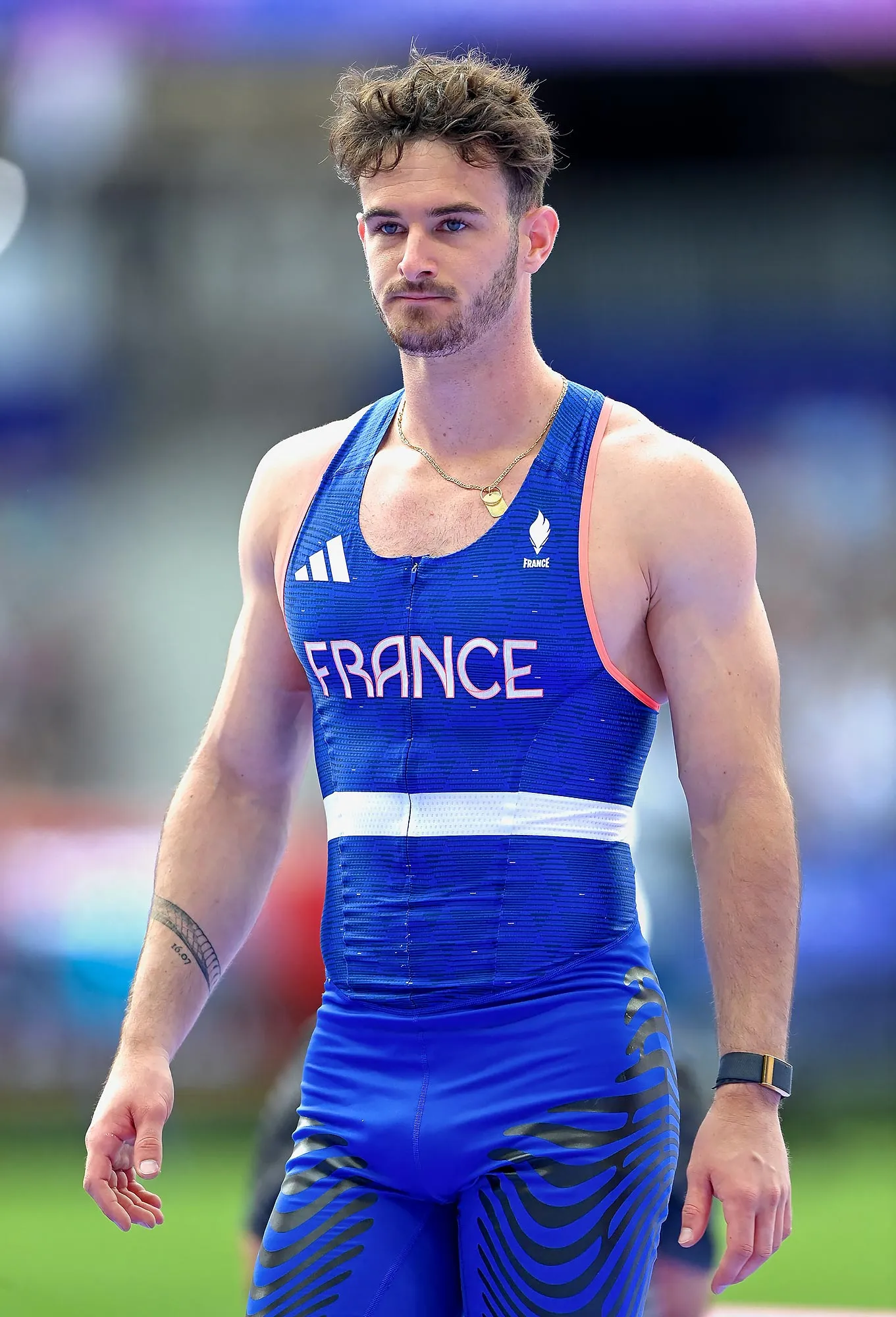 Viral Pole Vaulter Anthony Ammirati Looks Jacked in Shirtless Training Photos