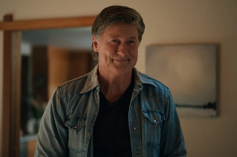 Virgin River Showrunner Patrick Sean Smith Teases What s Ahead After Major Season 6 Cliffhangers 445