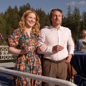 Virgin River s Alexandra Breckenridge Martin Henderson on Their Crazy Season 6 Cliffhangers and More