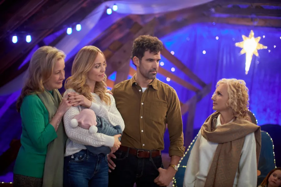 What You ll Find in Almost Every Hallmark Holiday Movie Fake Snow Christmas Tree Lightings More