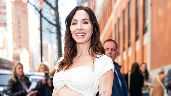 Whitney Cummings Has Found an Awesome Silver Lining to Mom Shamers 632