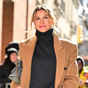 Gisele Bundchen arrives to ABC's "The View" on the Upper West Side on March 21, 2024 in New York City