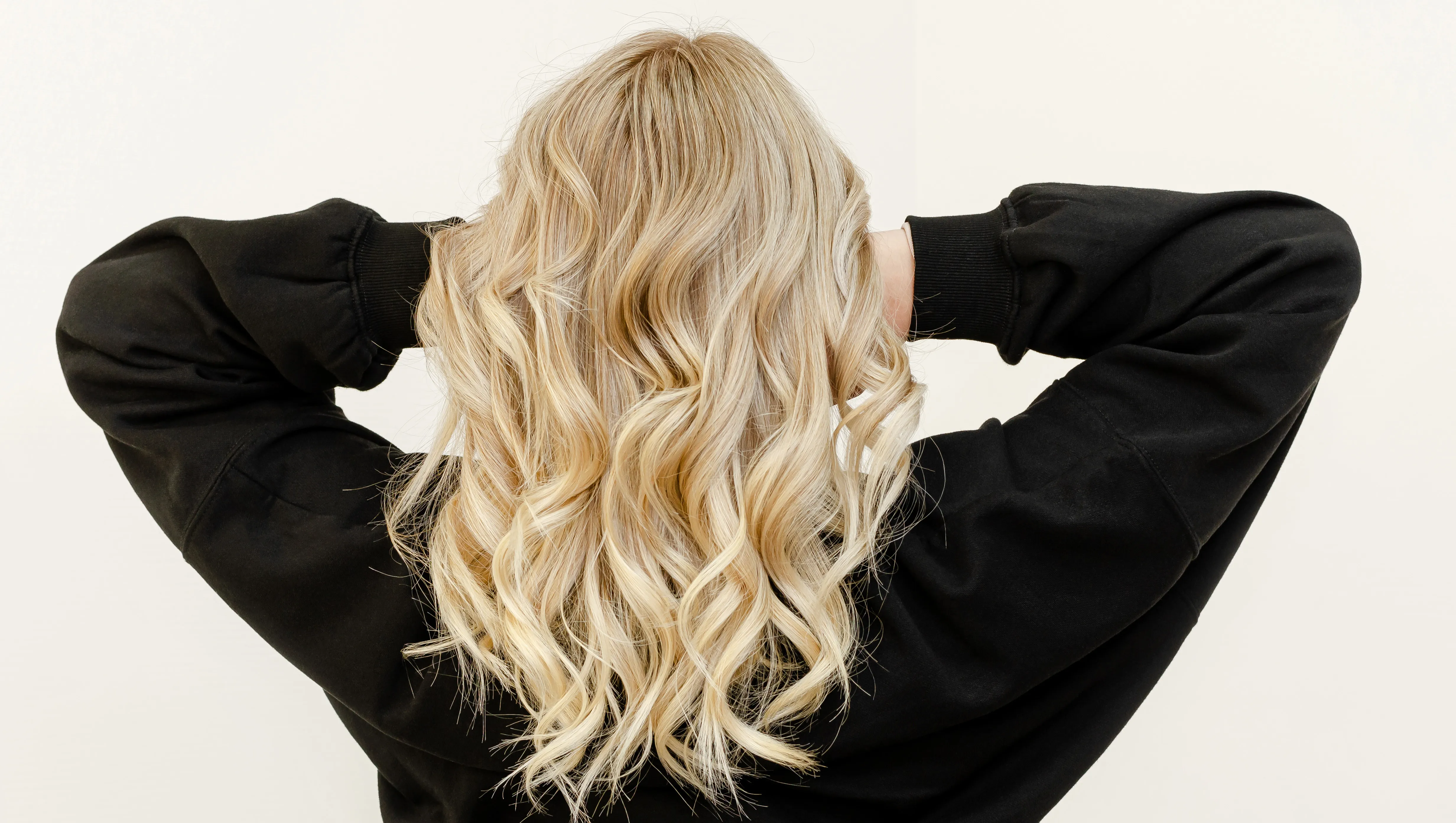 Modern trendy Air Touch Ombre technique for hair dyeing. Look from behind