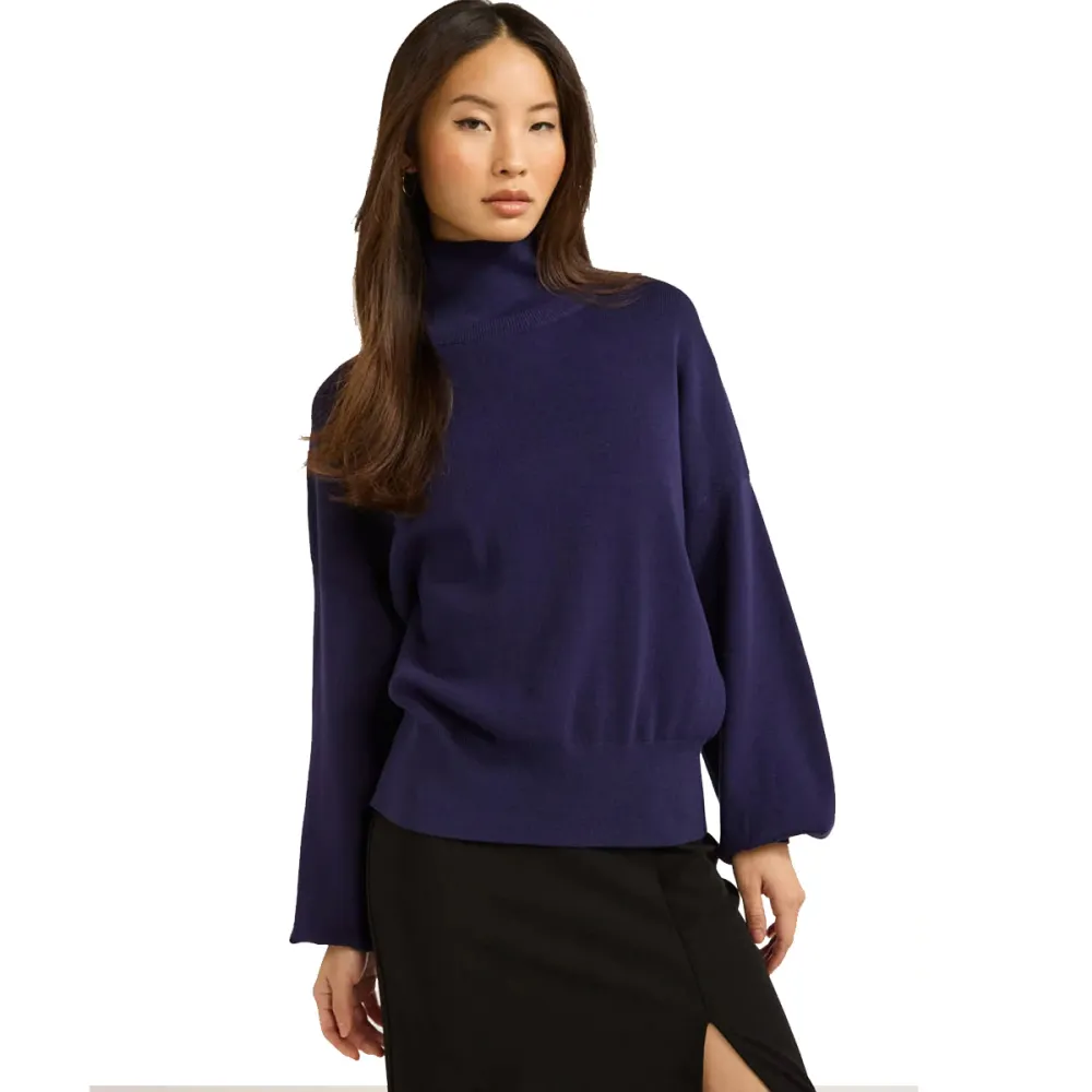 Scoop Women&rsquo;s Boxy Turtleneck Sweater Walmart