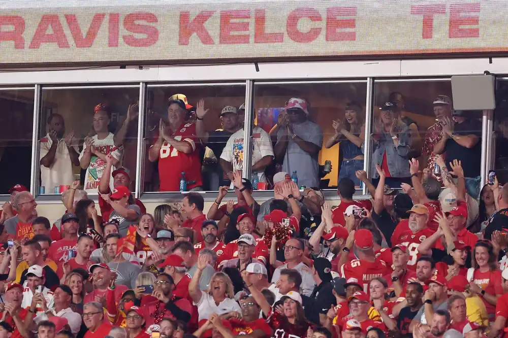 Todos los amigos que Taylor Swift ha llevado a un partido de los Kansas City Chiefs para la temporada 2024-25