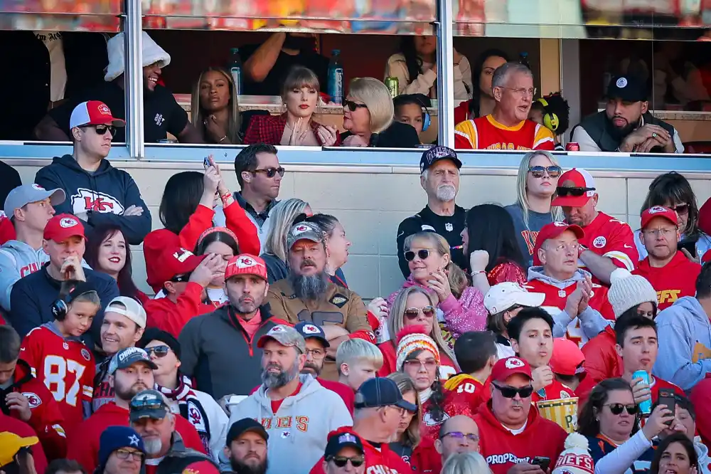 Todos los amigos que Taylor Swift ha llevado a un partido de los Kansas City Chiefs para la temporada 2024-25