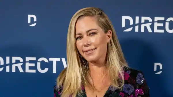 5 Hot Stories Kendra Wilkinson Slams Body Shamers Landman Finale