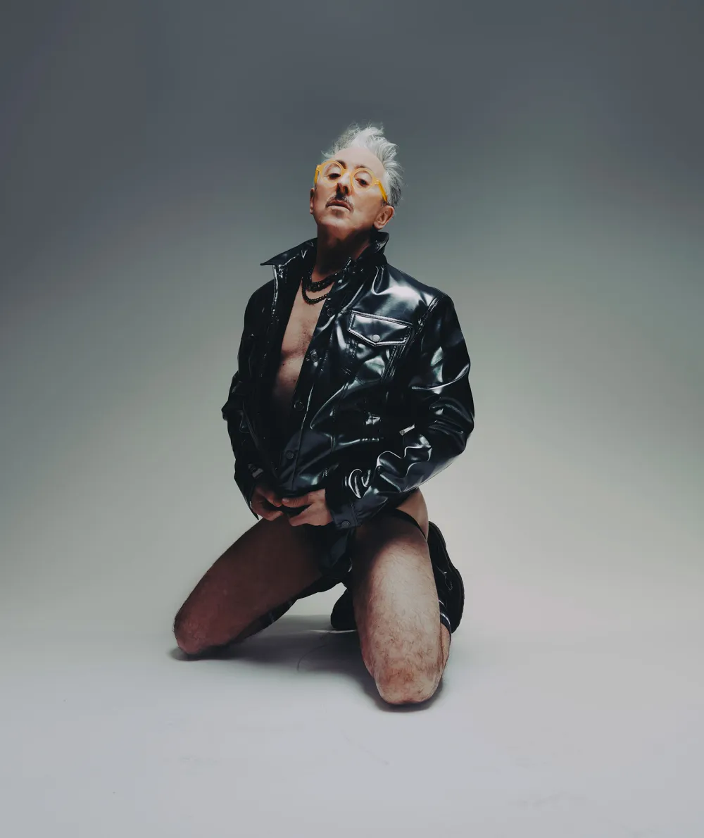 Alan Cumming 2 Sam Waxman