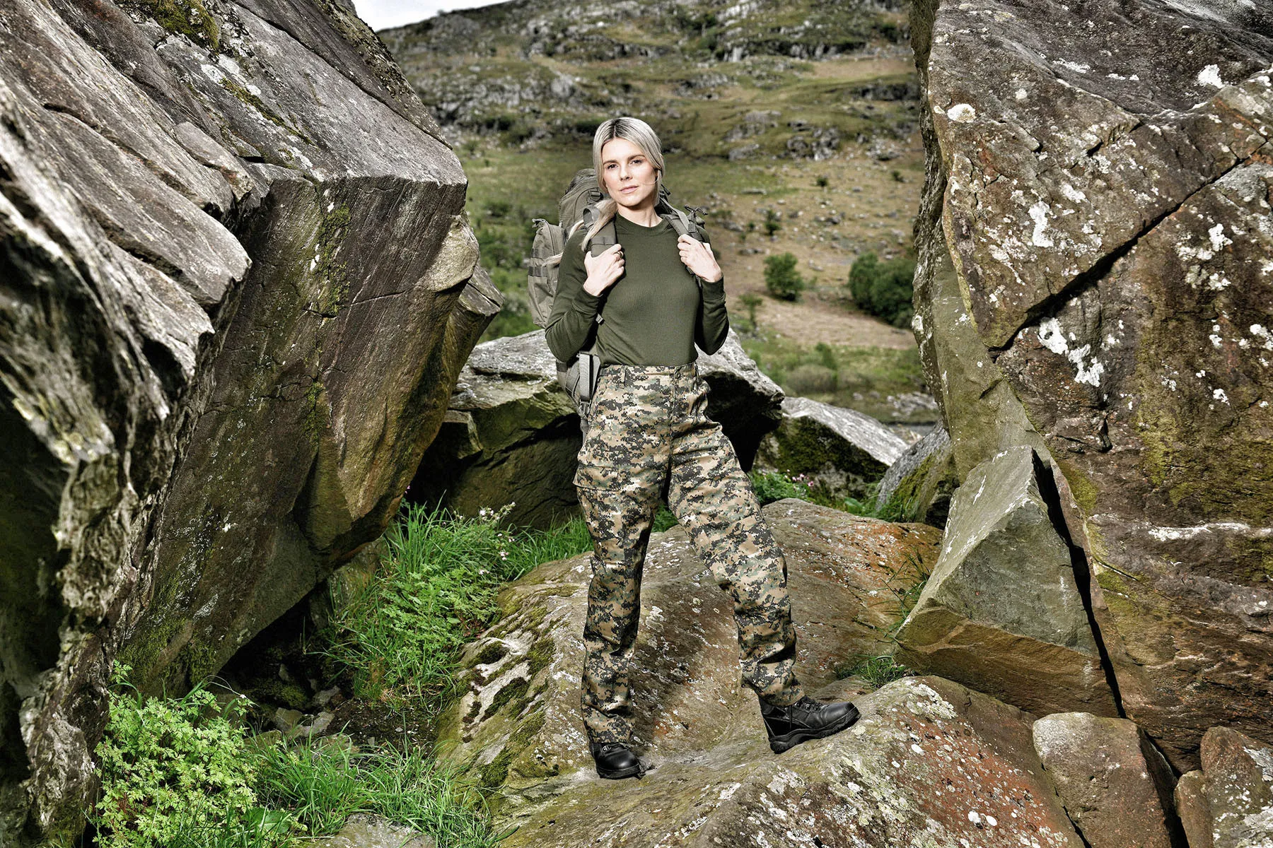 Ali Fedotowsky Says Special Forces Bathroom Smell Was Horrendous