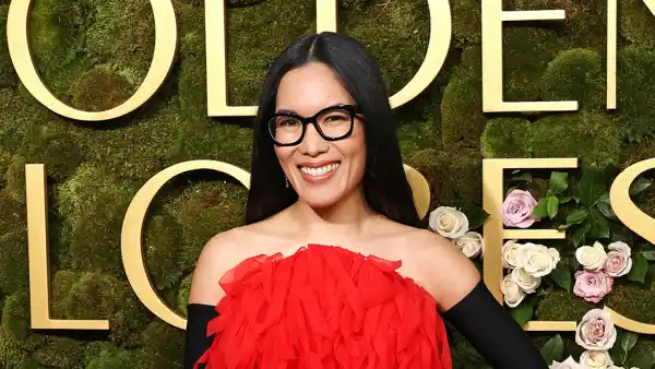 Ali Wong Attends 2025 Golden Globes Without Bill Hader Who Did She Bring as Her Date