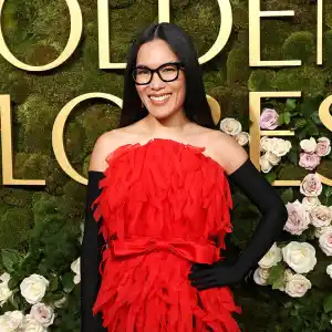 Ali Wong Attends 2025 Golden Globes Without Bill Hader Who Did She Bring as Her Date