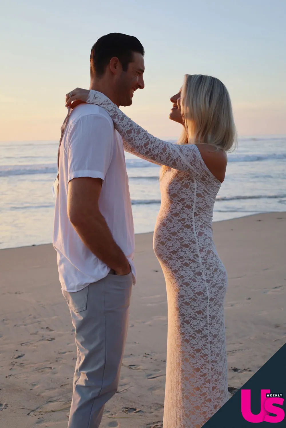 Bachelorette Alum Garrett Yrigoyen Wife Alex Is Pregnant With Their 1st Baby 2 Bugged