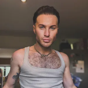 Beloved Drag Queen James Lee Williams, Known as ‘The Vivienne’, Dead at 32