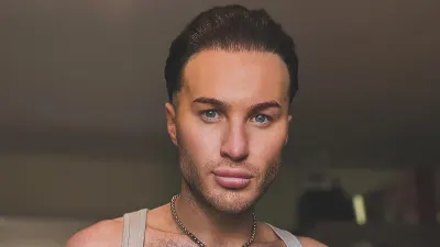 Beloved Drag Queen James Lee Williams, Known as ‘The Vivienne’, Dead at 32