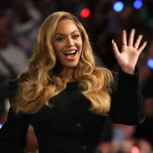 HOUSTON, TEXAS - OCTOBER 25: Beyoncé looks on during a campaign rally with Democratic presidential nominee, U.S. Vice President Kamala Harris, at Shell Energy Stadium on October 25, 2024 in Houston, Texas. Vice President Kamala Harris is campaigning in Texas holding a rally supporting reproductive rights with recording artists Beyonce and Willie Nelson. (Photo by Justin Sullivan/Getty Images)