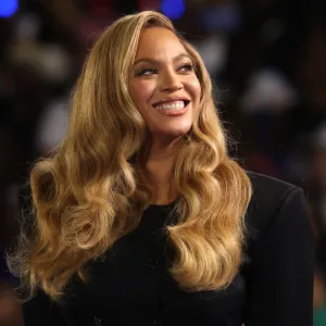 HOUSTON, TEXAS - OCTOBER 25: Beyoncé looks on during a campaign rally with Democratic presidential nominee, U.S. Vice President Kamala Harris, at Shell Energy Stadium on October 25, 2024 in Houston, Texas. Vice President Kamala Harris is campaigning in Texas holding a rally supporting reproductive rights with recording artists Beyoncé and Willie Nelson. (Photo by Justin Sullivan/Getty Images)
