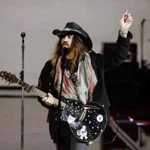 Billy Ray Cyrus Defends Liberty Ball Performance During Inauguration