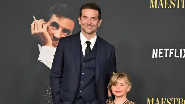 Bradley Cooper Attends Eagles Game Alongside Daughter
