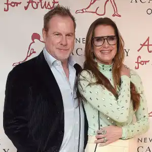 Brooke Shields Sometimes Pretends to Sleep Over Having Sex With Husband Chris Henchy