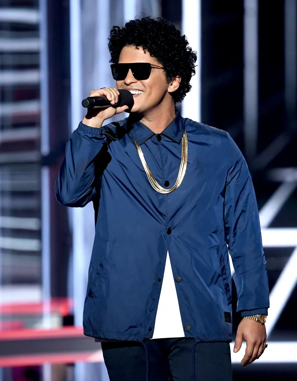 Bruno Mars Jokes About His Gambling Debt After Breaking Spotify Record Keep Streaming