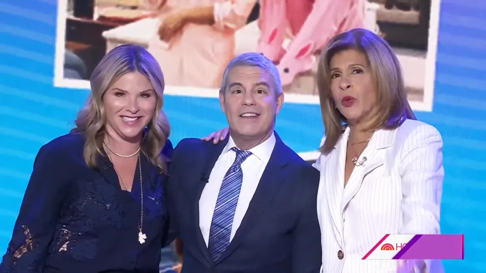 Celebrities React to Hoda Kotb Today Show Exit