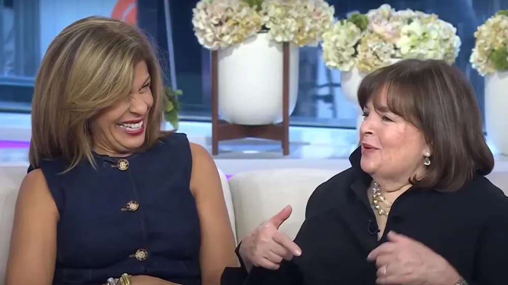 Celebrities React to Hoda Kotbs Today Show Exit