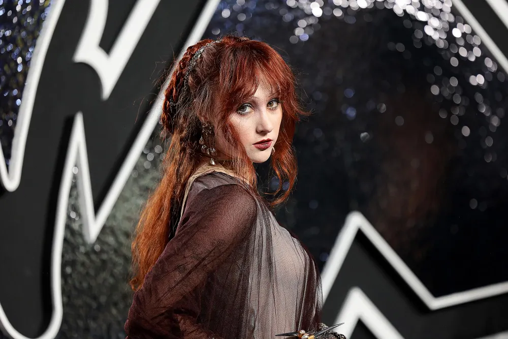 Chappell Roan Says Cleaning Public Bathrooms Before Fame Was Very Important to Her Growth 801