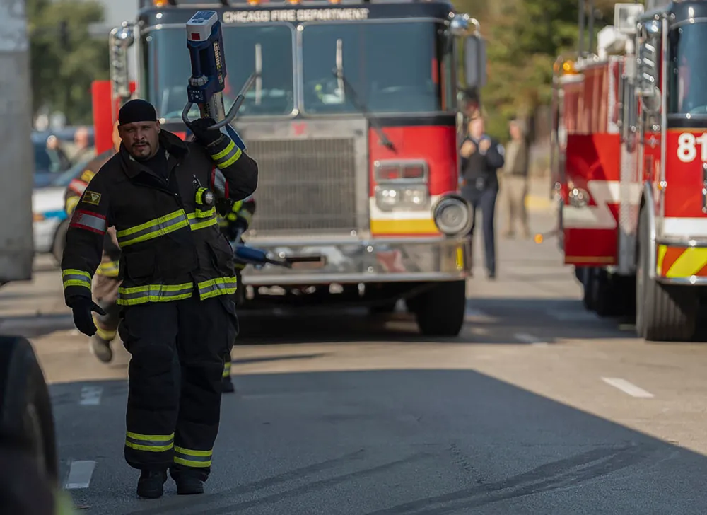 Chicago Fire&rsquo;s Joe Minoso Teases Cruz Will Not Come Out &lsquo;Unscathed&rsquo; After Run-in With Junior