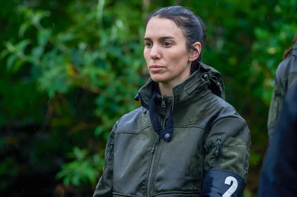 Christy Carlson Romano Felt Kicked Off Special Forces