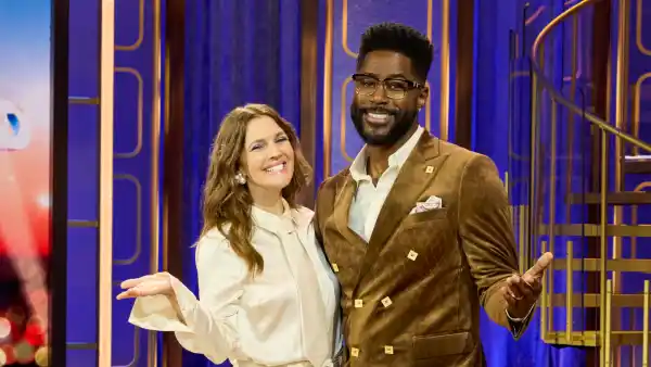 Drew Barrymore Jokes She ll Pull Out a Hair Extension on Hollywood Squares