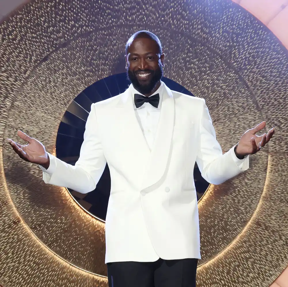 Dwyane Wade Celebrities React to Hoda Kotb Today Show Exit