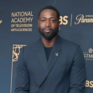 Dwyane-Wade-Says-He-Had-40-Percent-of-Kidney-Removed-for-Cancerous-Tumor-2.jpg Dwyane-Wade-Says-He-Had-40-Percent-of-Kidney-Removed-for-Cancerous-Tumor-3.jpg Dwyane Wade Says He Had 40 Percent of Kidney Removed for Cancerous Tumor