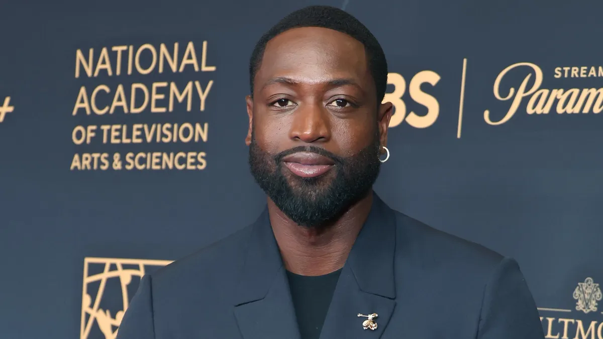 Dwyane-Wade-Says-He-Had-40-Percent-of-Kidney-Removed-for-Cancerous-Tumor-2.jpg Dwyane-Wade-Says-He-Had-40-Percent-of-Kidney-Removed-for-Cancerous-Tumor-3.jpg Dwyane Wade Says He Had 40 Percent of Kidney Removed for Cancerous Tumor